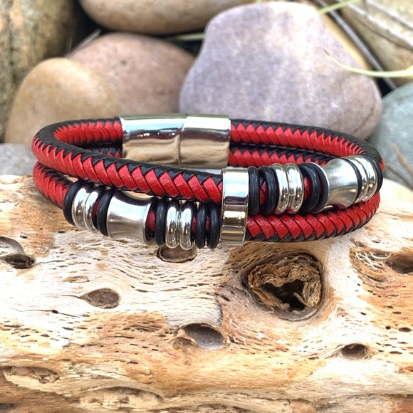 Montecarlo Leather & Stainless Racing Bracelet - Picture 4 of 5